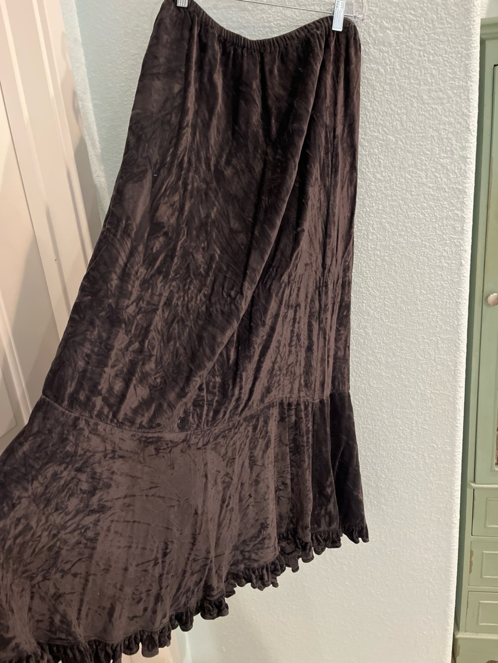 Women's Gray Velvet Maxi Skirt - Elegant Flared Hem